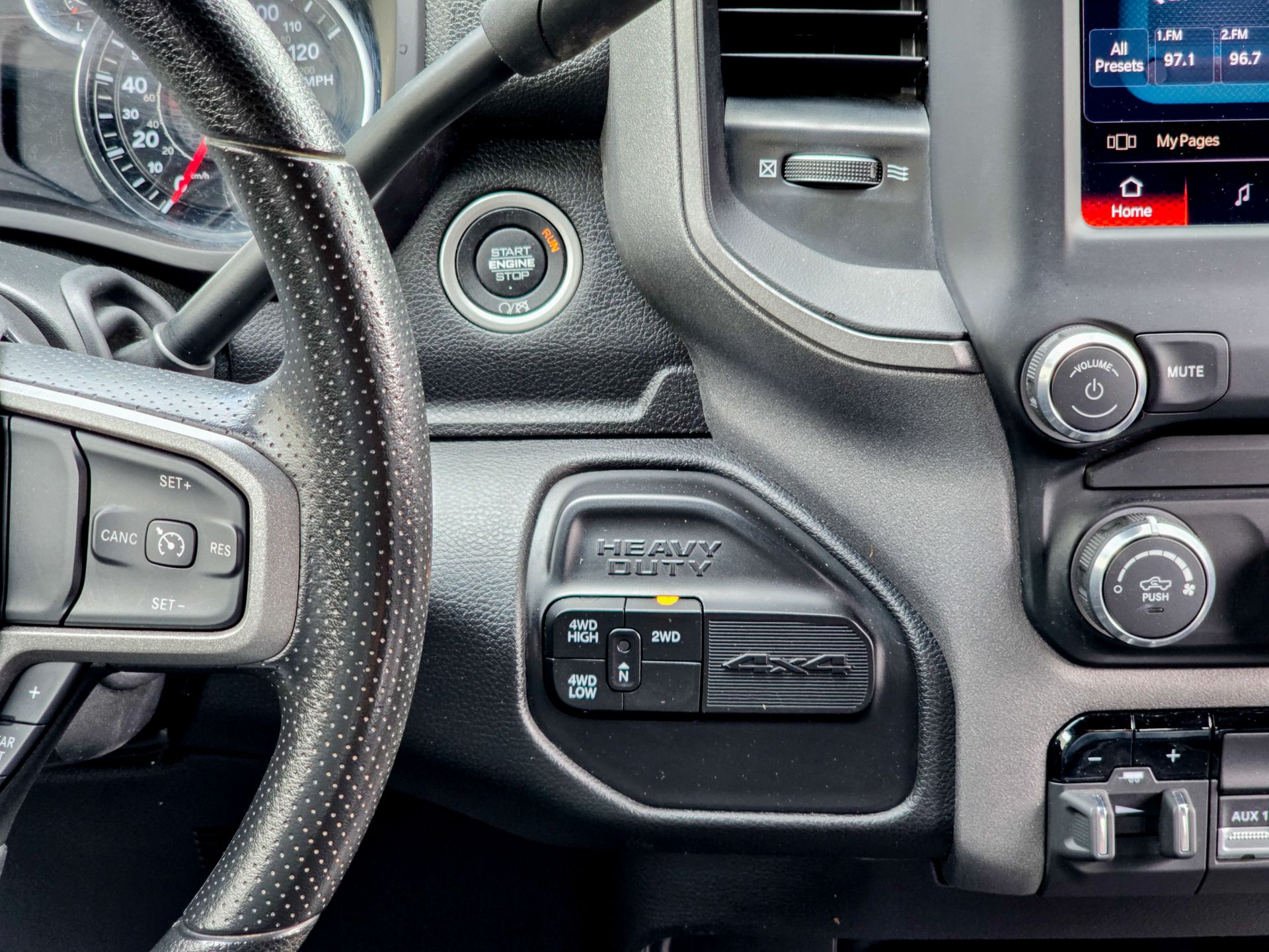 2023 Ram 5500 Tradesman photo 34