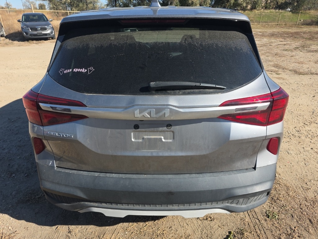 2022 Kia Seltos LX photo 4