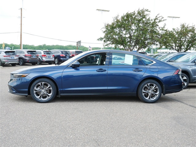 2023 Honda Accord EX photo 4