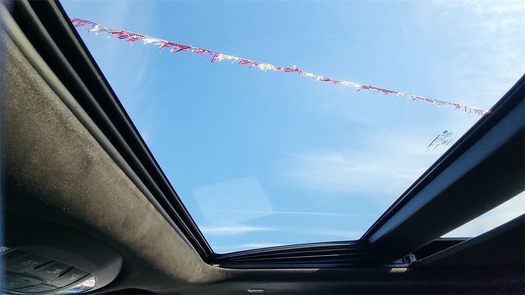 2024 Chrysler Pacifica Pinnacle photo 25