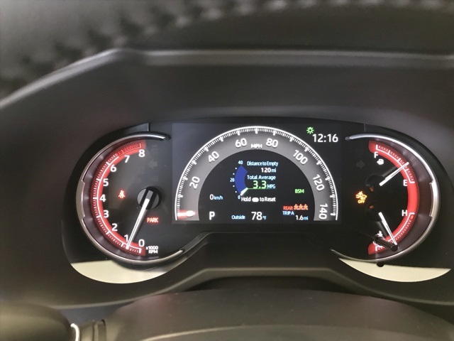 2025 Toyota RAV4 XLE photo 20