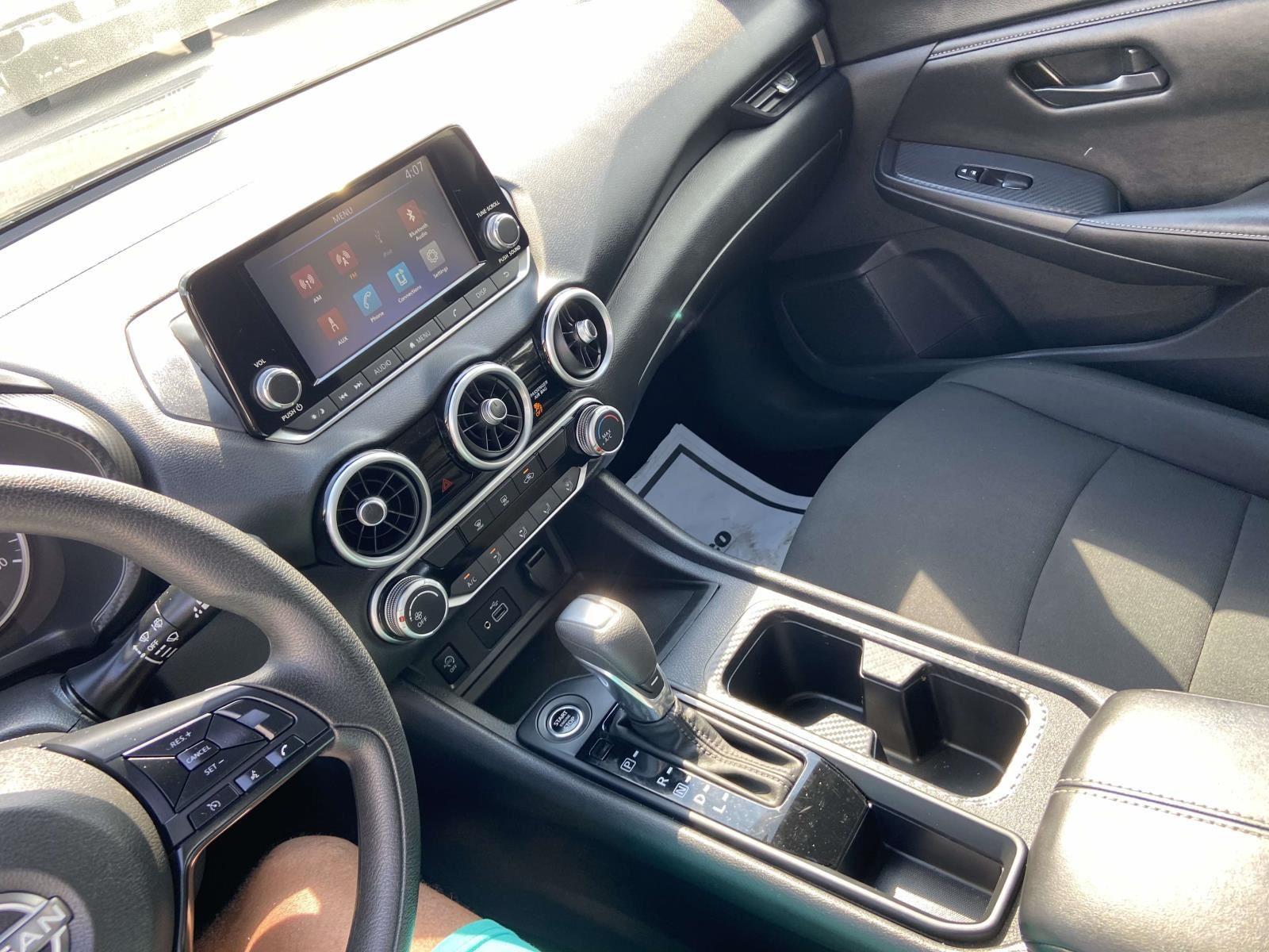 2024 Nissan Sentra S photo 11