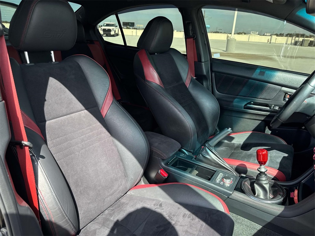 2020 Subaru WRX STI photo 8