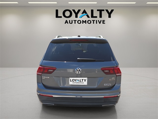 2018 Volkswagen Tiguan SEL photo 4