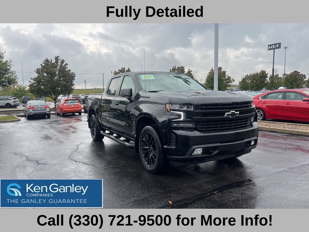 2022 Chevrolet Silverado 1500 RST photo 3