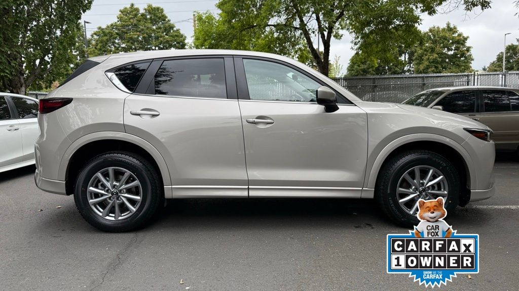 2024 Mazda CX-5 2.5 Select photo 10