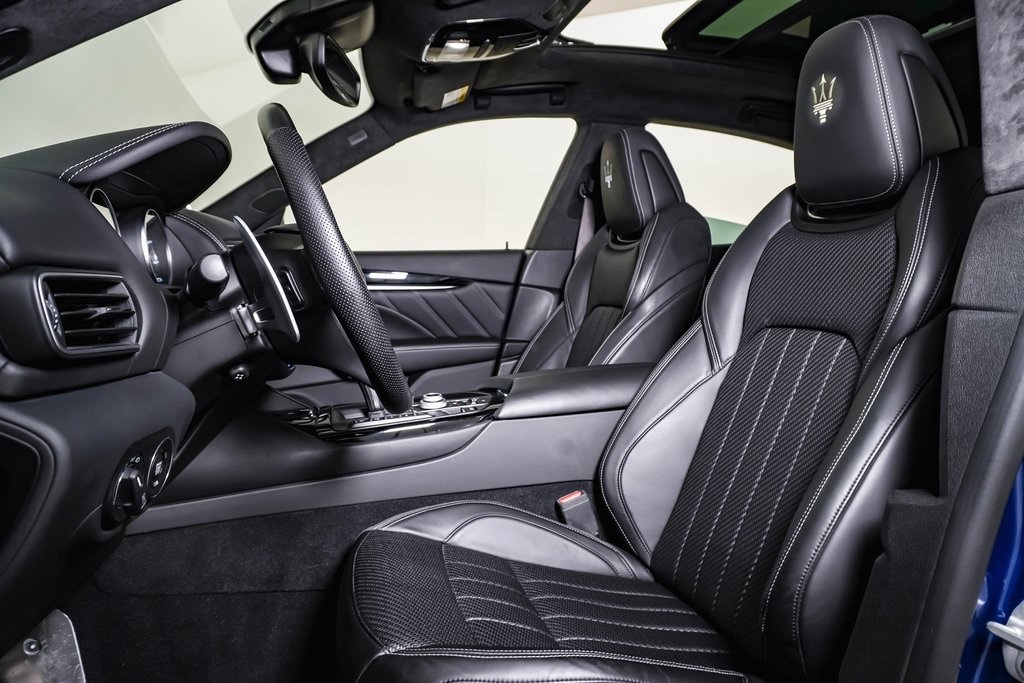 2022 Maserati Levante Modena photo 18
