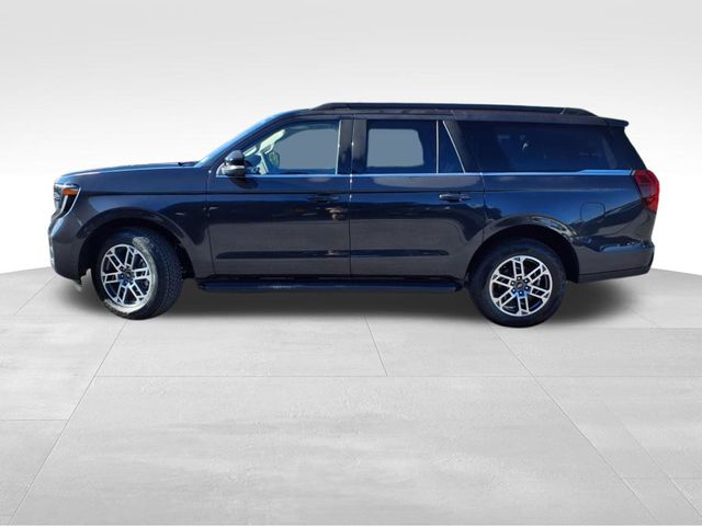 2025 Ford Expedition MAX photo 3