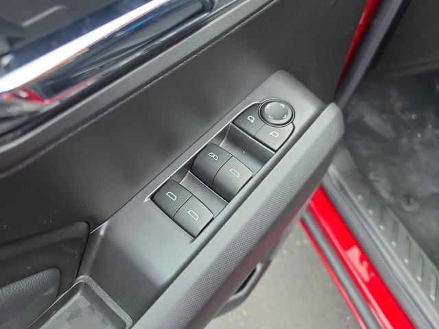 2025 Chevrolet Colorado Work Truck LT photo 11
