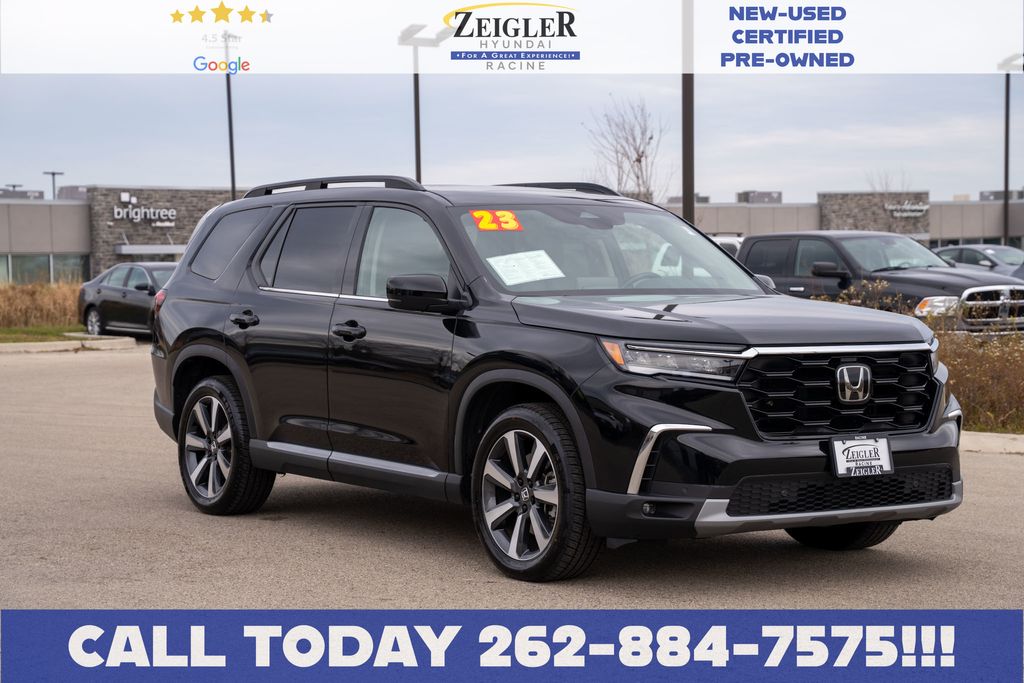2023 Honda Pilot Touring's photo
