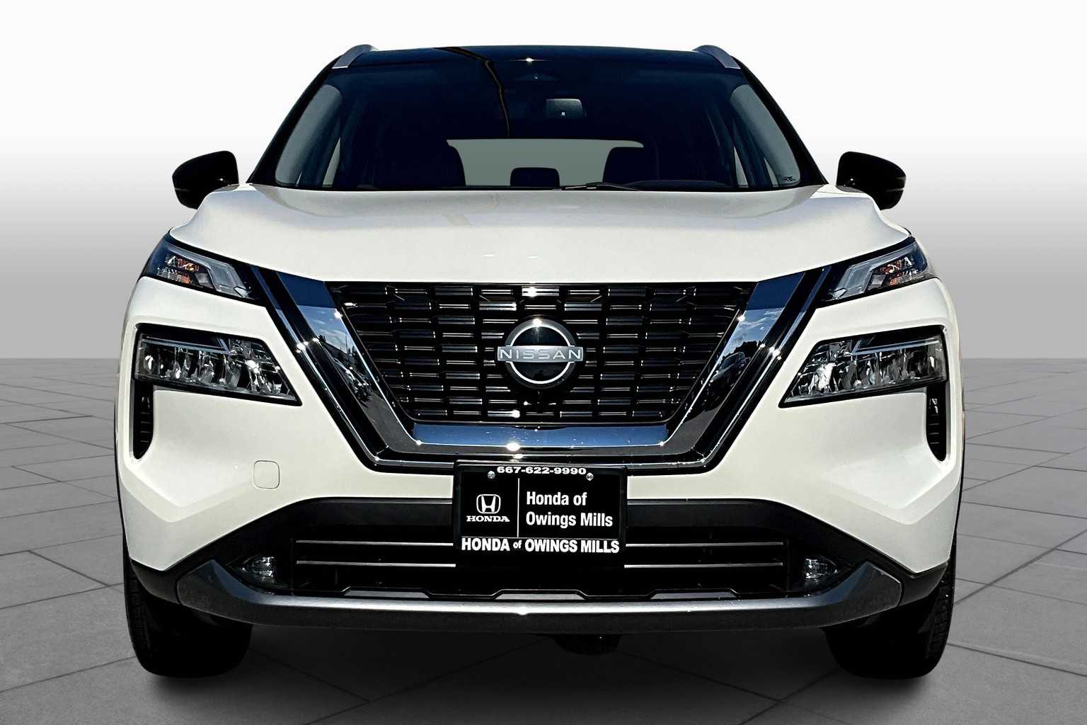 2022 Nissan Rogue SL photo 3