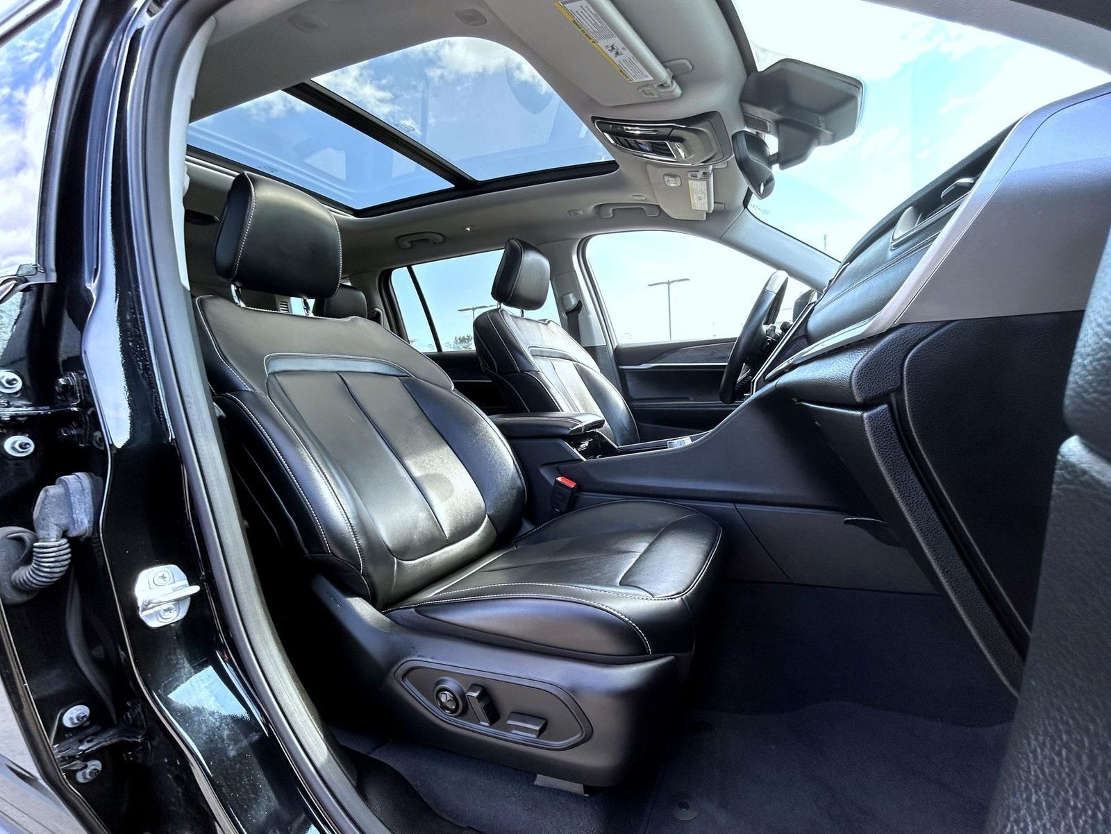 2021 Jeep Grand Cherokee Limited photo 16