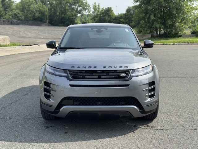 2026 Land Rover Range Rover Evoque Dynamic SE photo 8