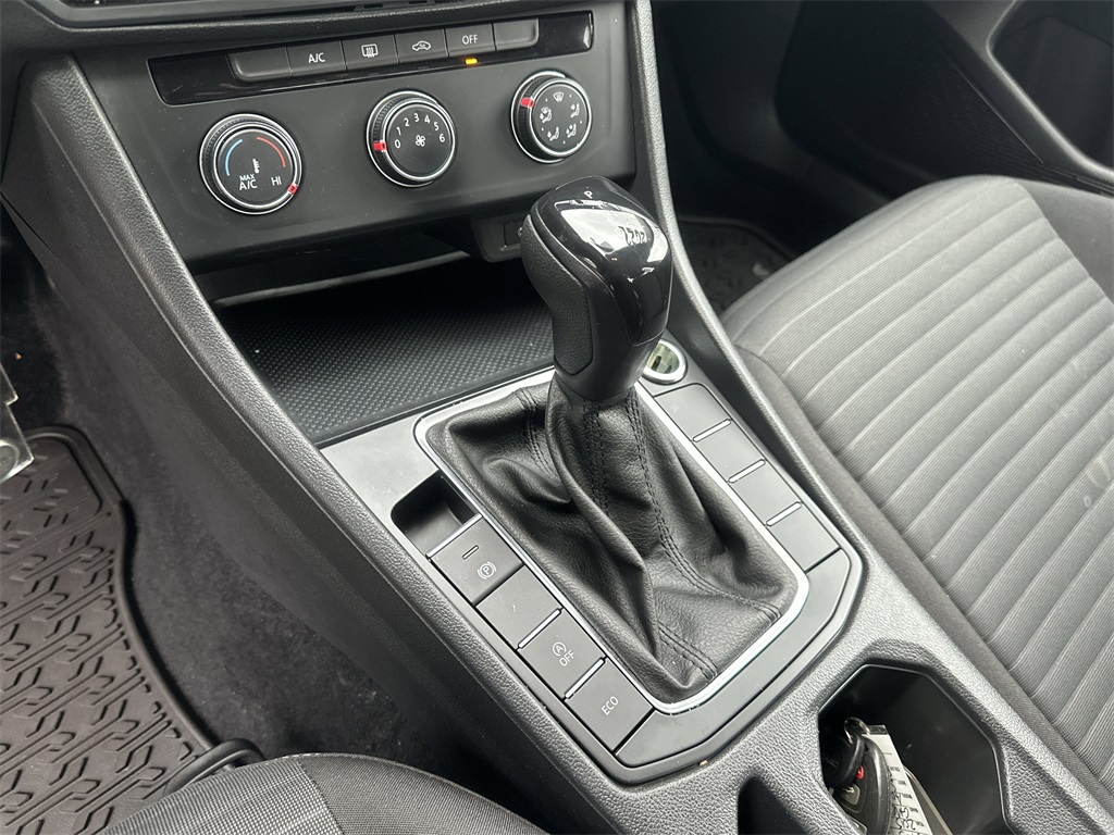 2022 VOLKSWAGEN JETTA - Image 14