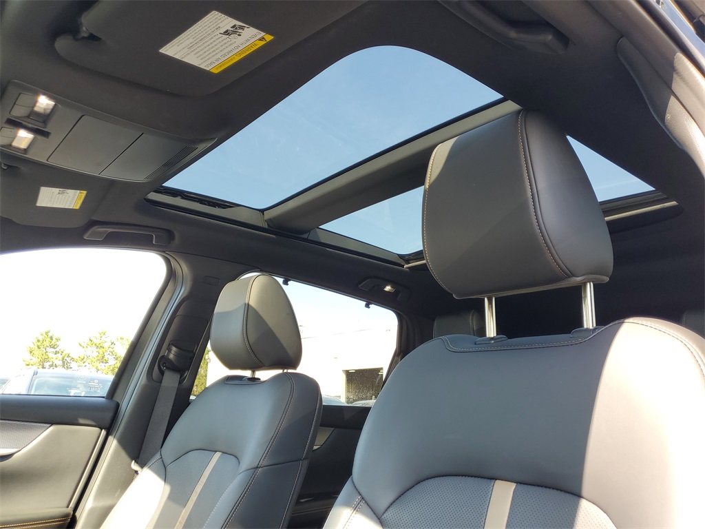 2025 Mazda CX-70 Premium Plus photo 12