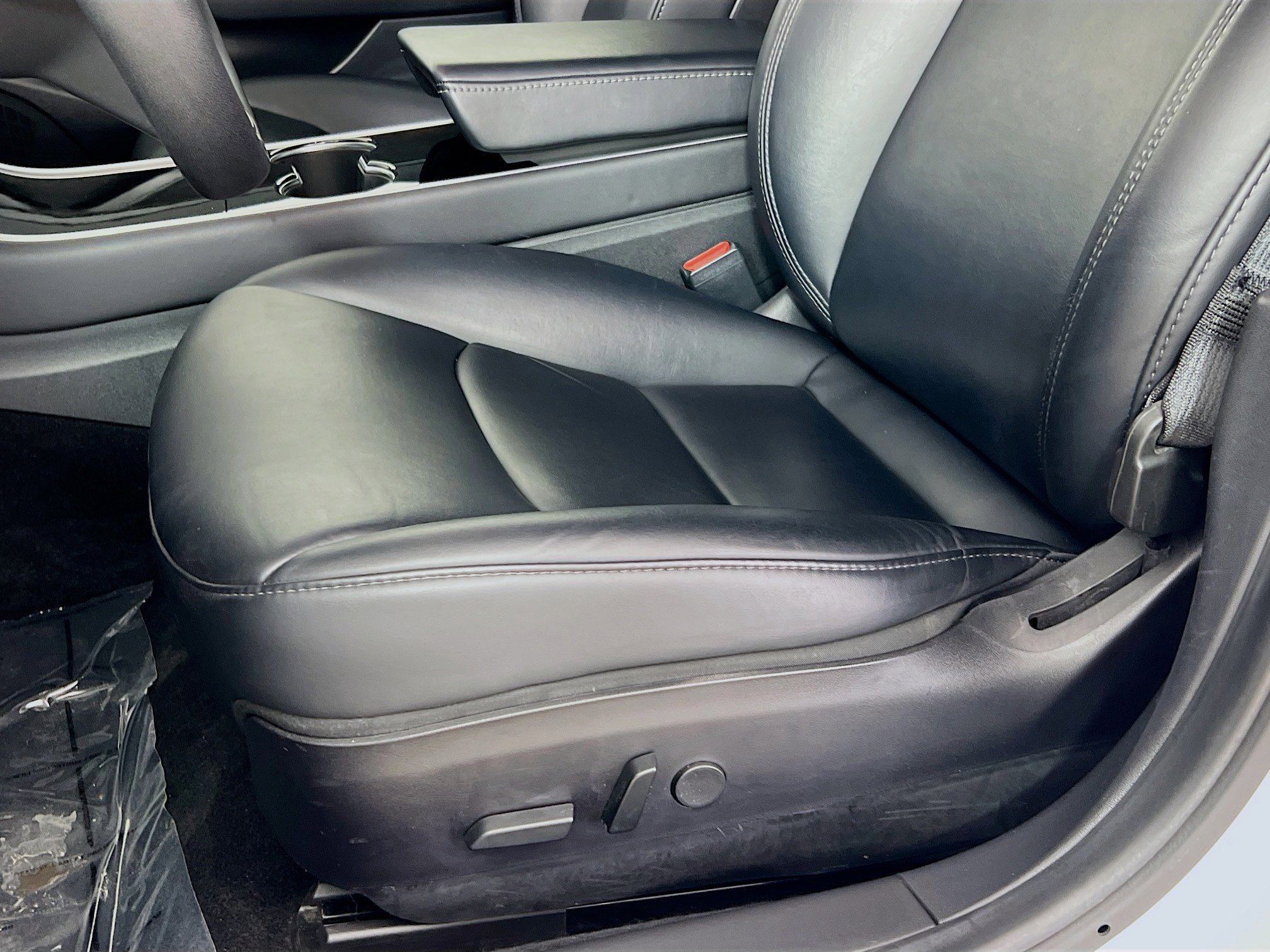 2020 Tesla Model 3 Standard Range Plus photo 17