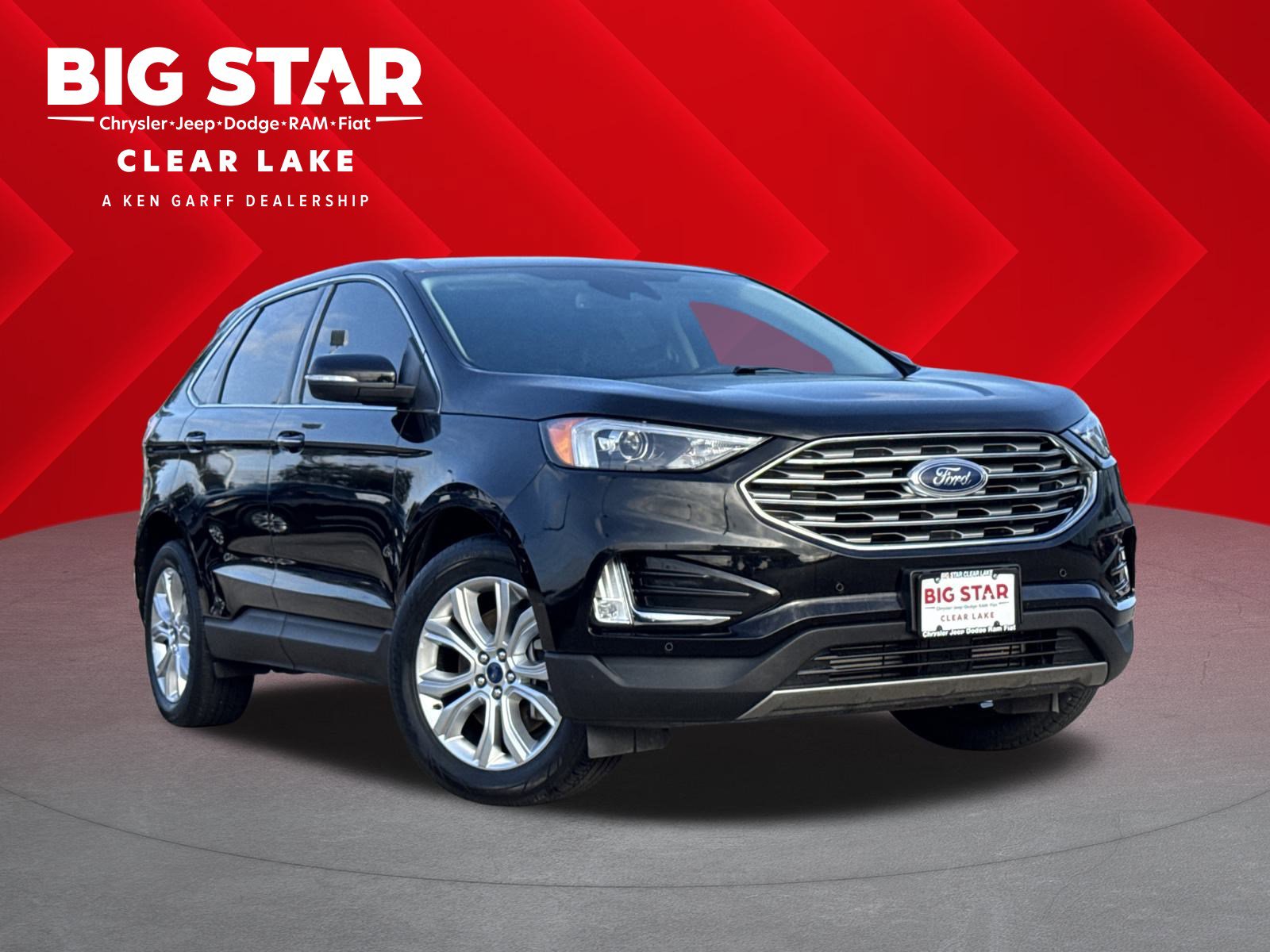 2022 Ford Edge Titanium's photo