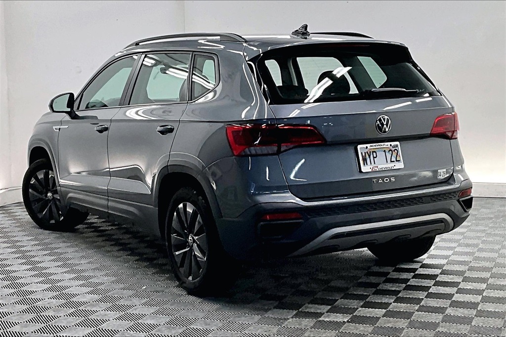 2024 Volkswagen Taos S photo 10