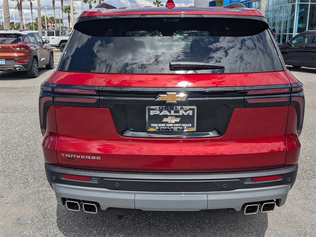 2026 Chevrolet Traverse photo 3