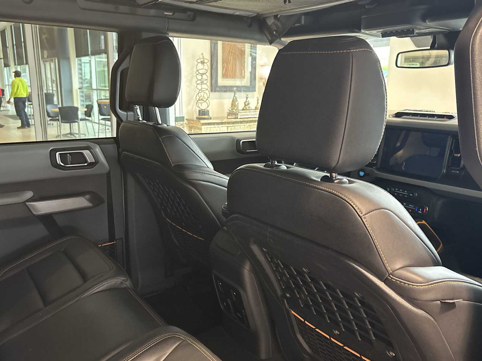 2022 Ford Bronco Badlands photo 24