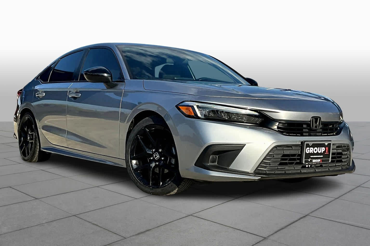 2022 Honda Civic Sport photo 2