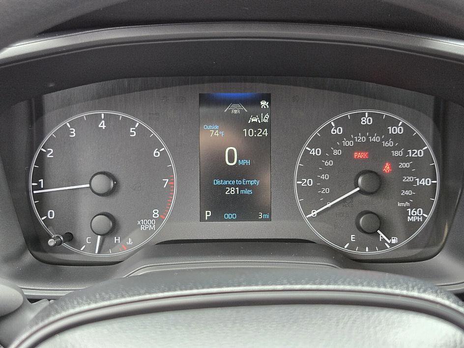 2025 Toyota Corolla LE photo 30