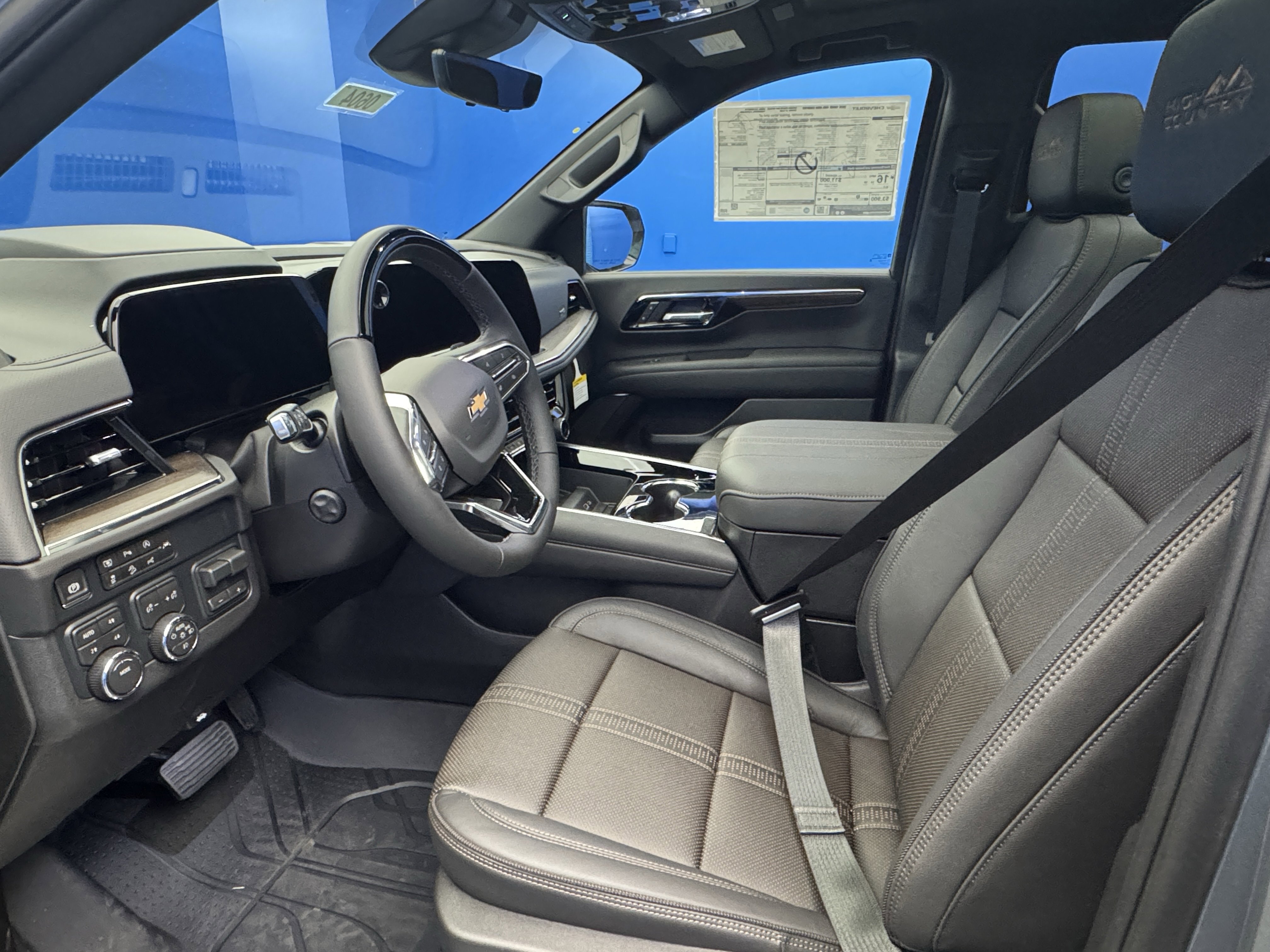 2026 Chevrolet Tahoe High Country photo 2