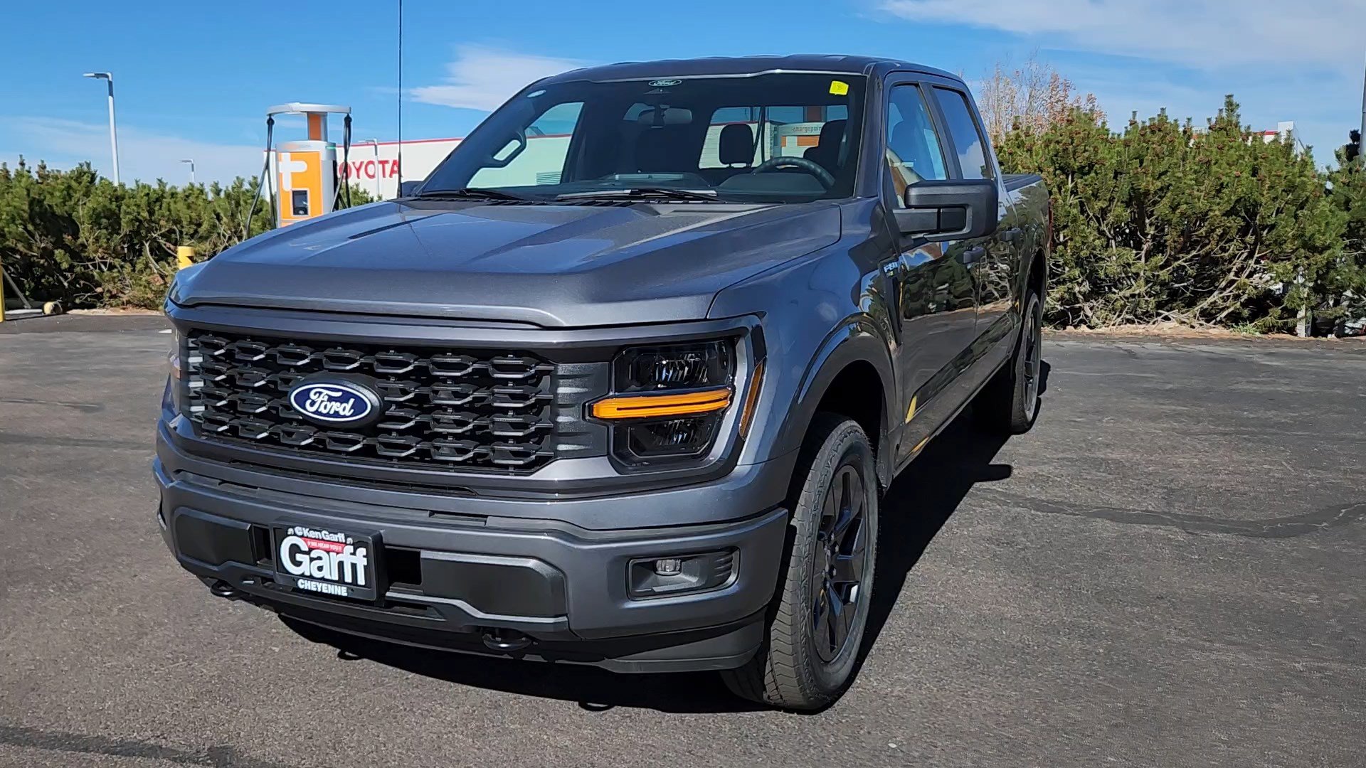 2025 Ford F-150 STX photo 4