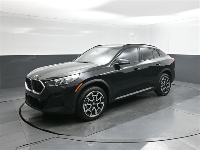 2025 BMW X2 28i's photo