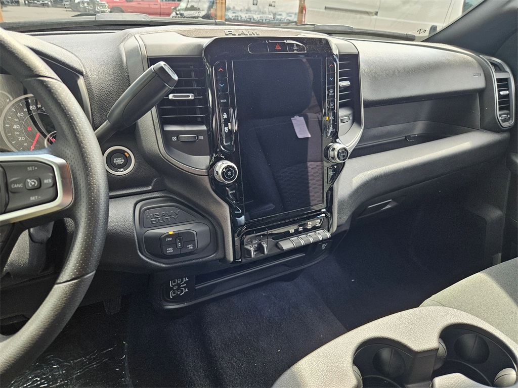 2025 Ram 2500 Tradesman photo 21