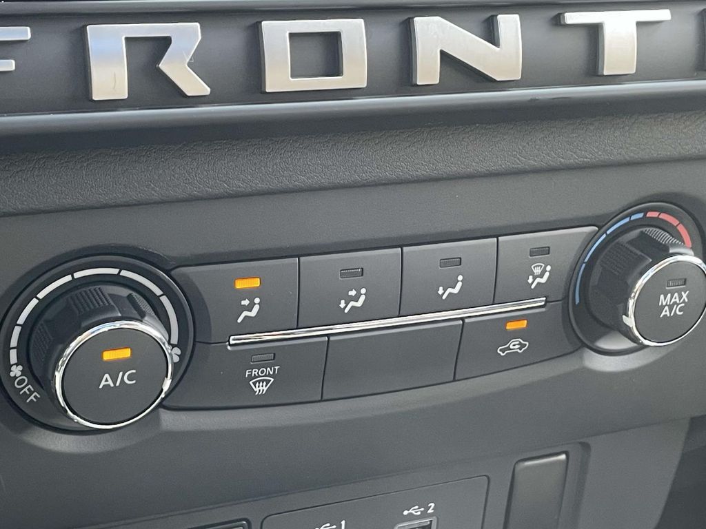 2026 Nissan Frontier Crew Cab SV photo 24