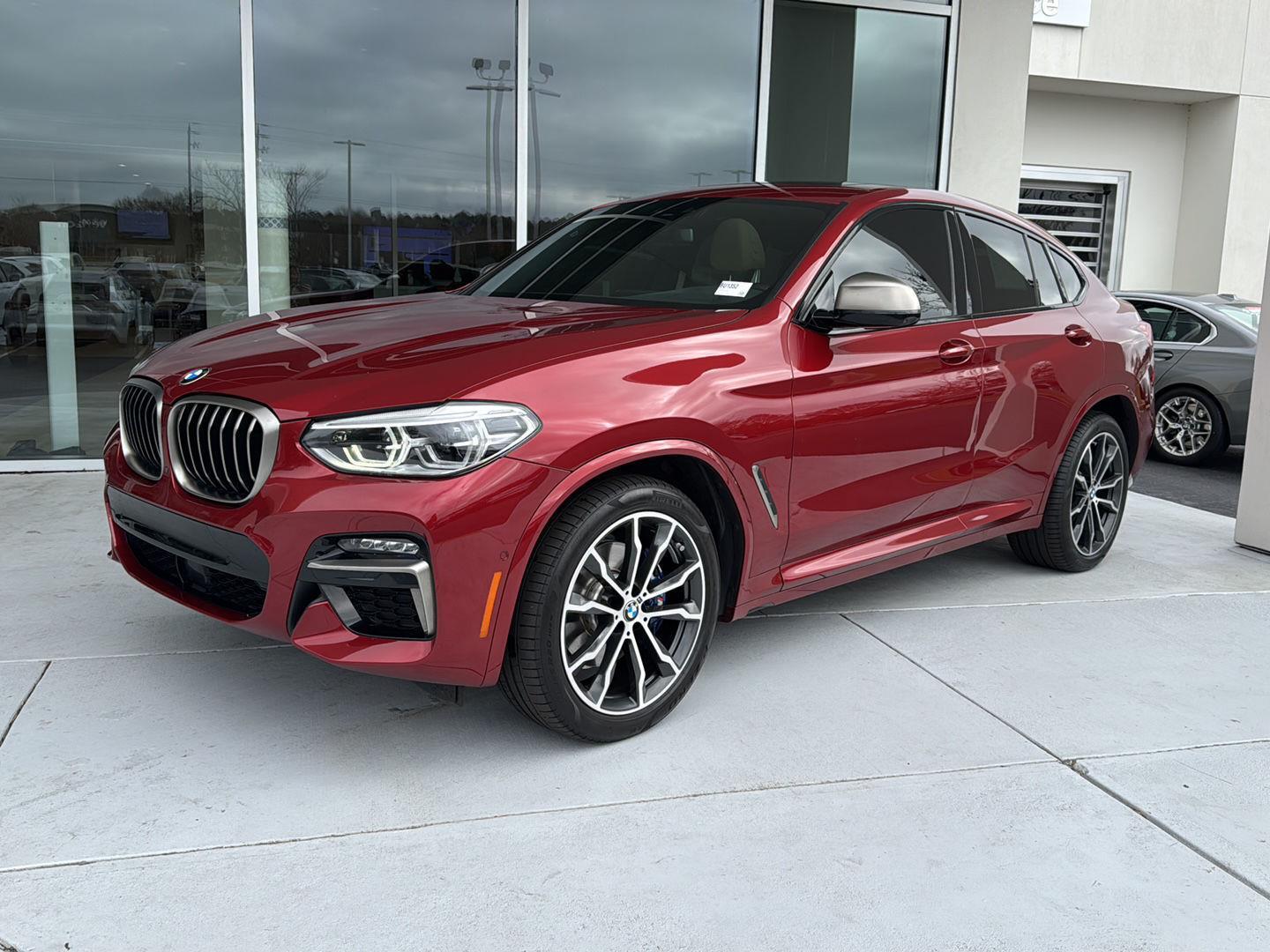 2020 BMW X4 M40i's photo