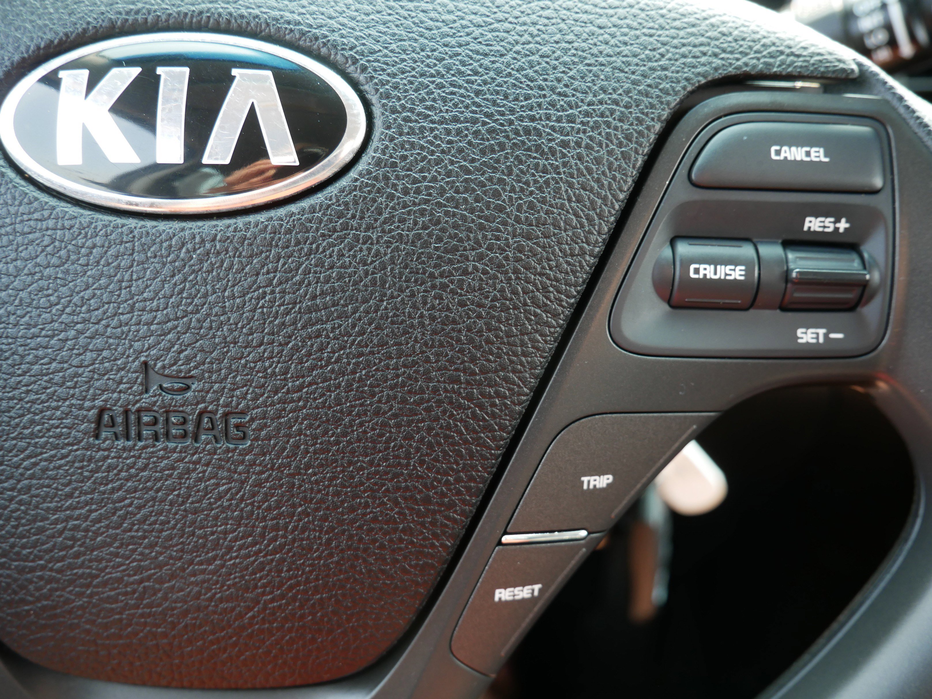 2018 Kia Forte LX Base photo 24