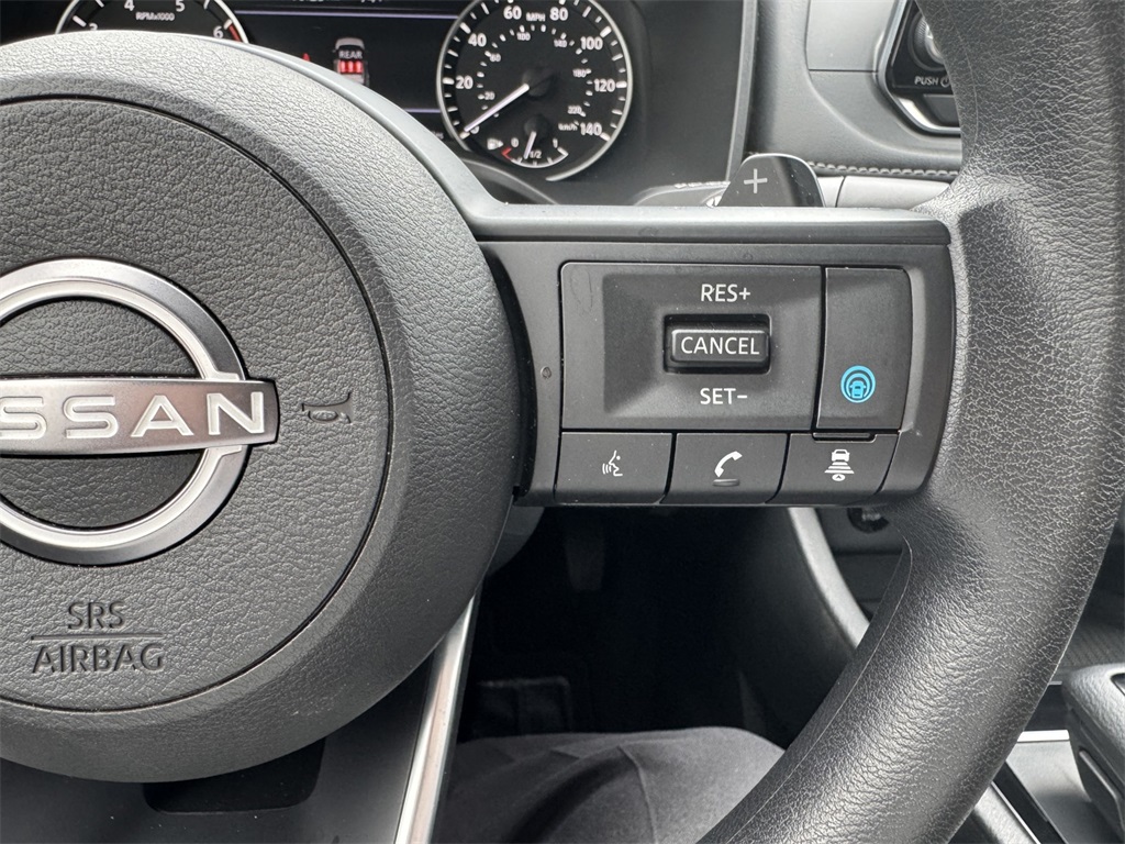 2024 Nissan Rogue SV photo 22