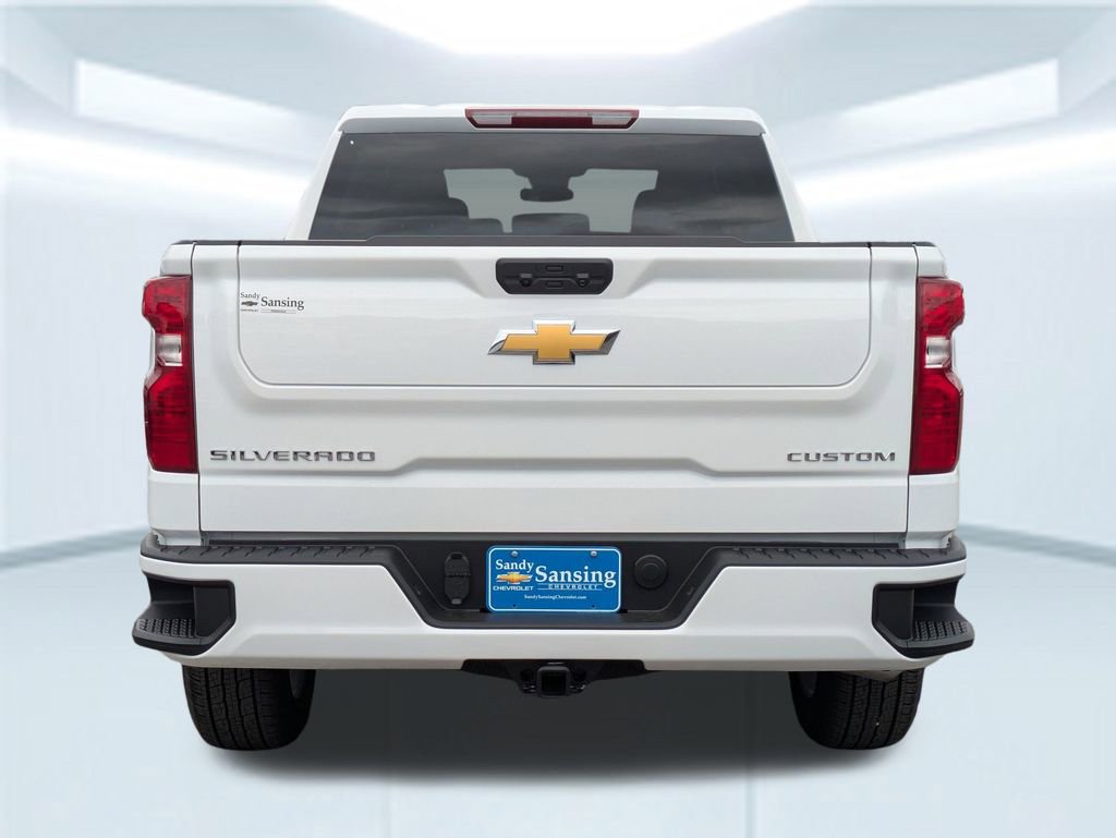 2026 Chevrolet Silverado 1500 Custom photo 4