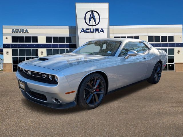 2022 Dodge Challenger GT's photo