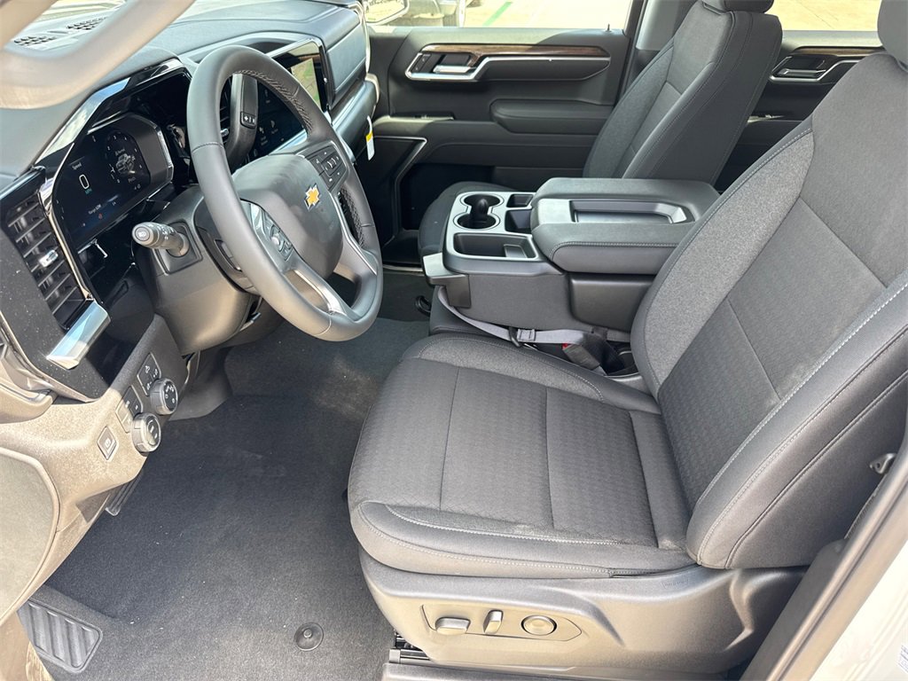 2026 Chevrolet Silverado 1500 LT photo 14