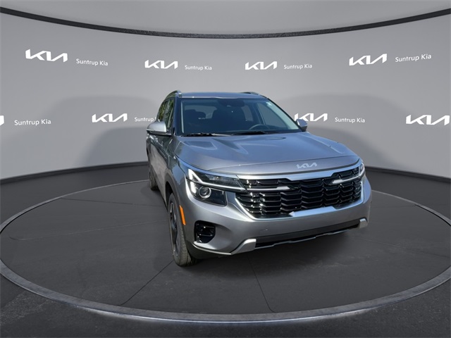 2026 Kia Seltos S photo 2