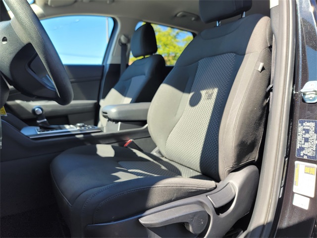 2023 Kia Sportage LX photo 12