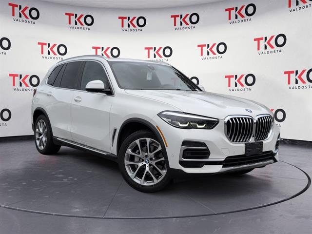 2023 BMW X5 40i's photo
