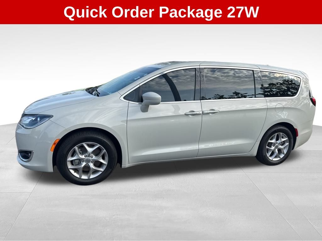 2C4RC1FG7KR587993