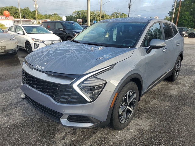 2025 Kia Sportage EX photo 4