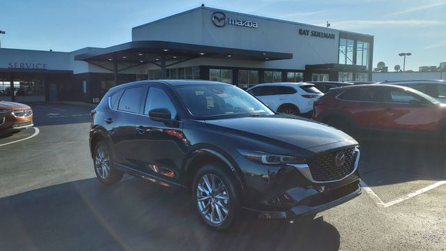 2025 Mazda CX-5 S Premium Plus package's photo