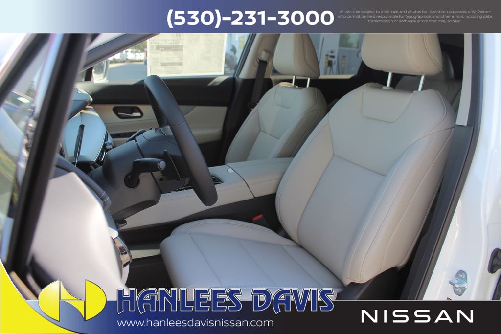 2025 Nissan Murano SL photo 12