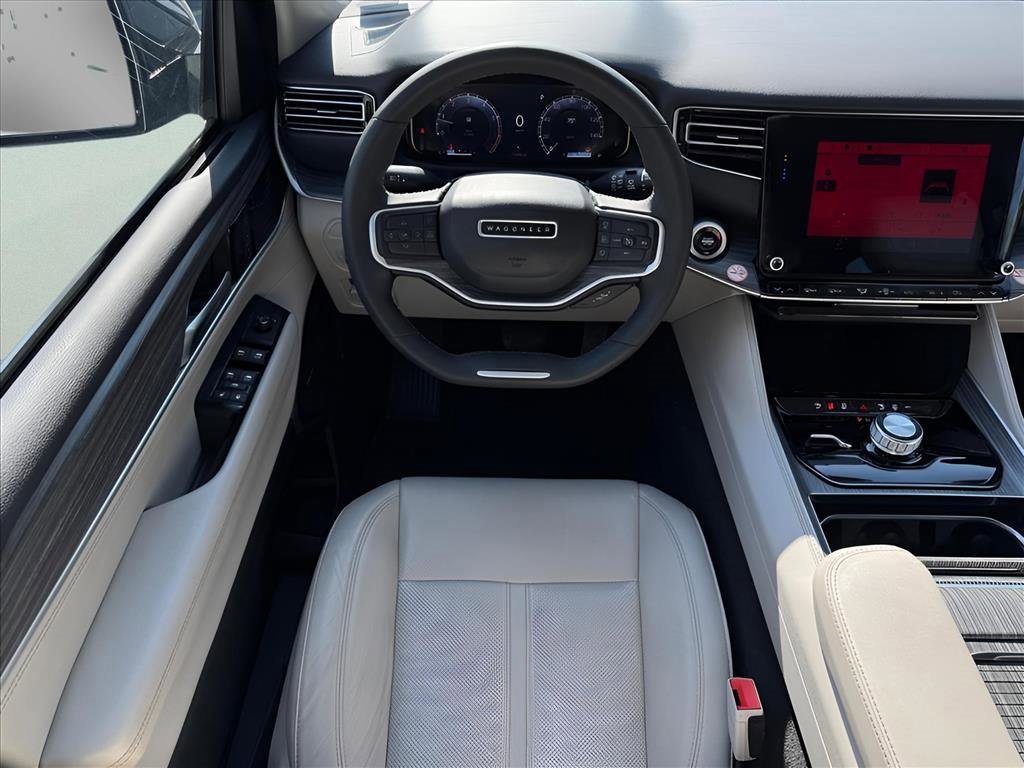 2024 Jeep Wagoneer L Series II photo 10