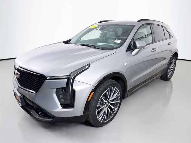 2024 Cadillac XT4 Sport photo 3