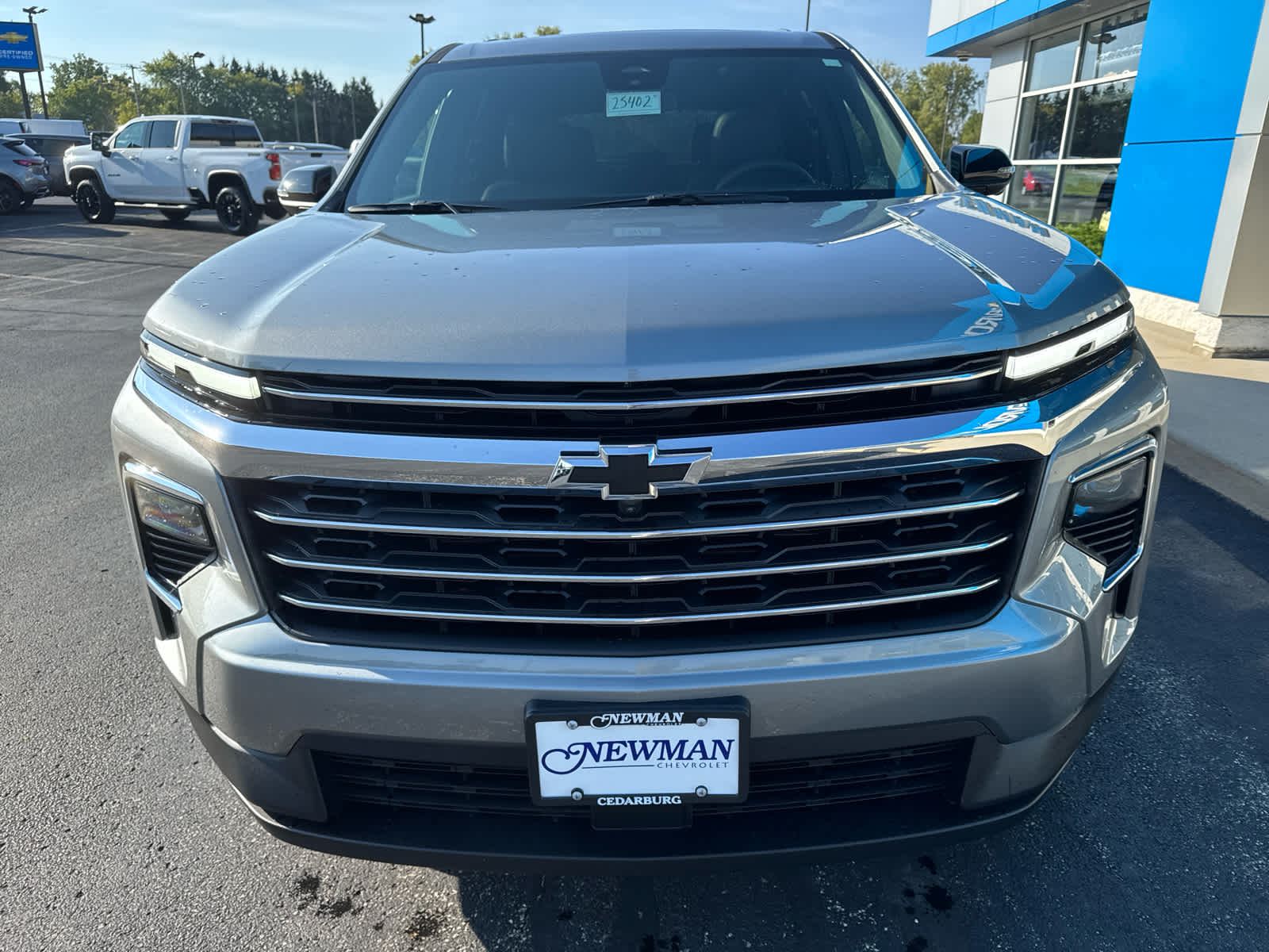 2025 Chevrolet Traverse photo 14