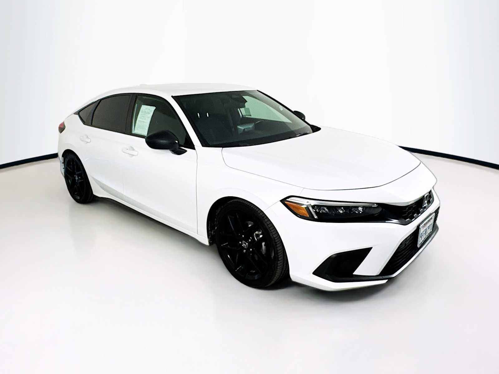 2023 Honda Civic Hatchback Sport's photo