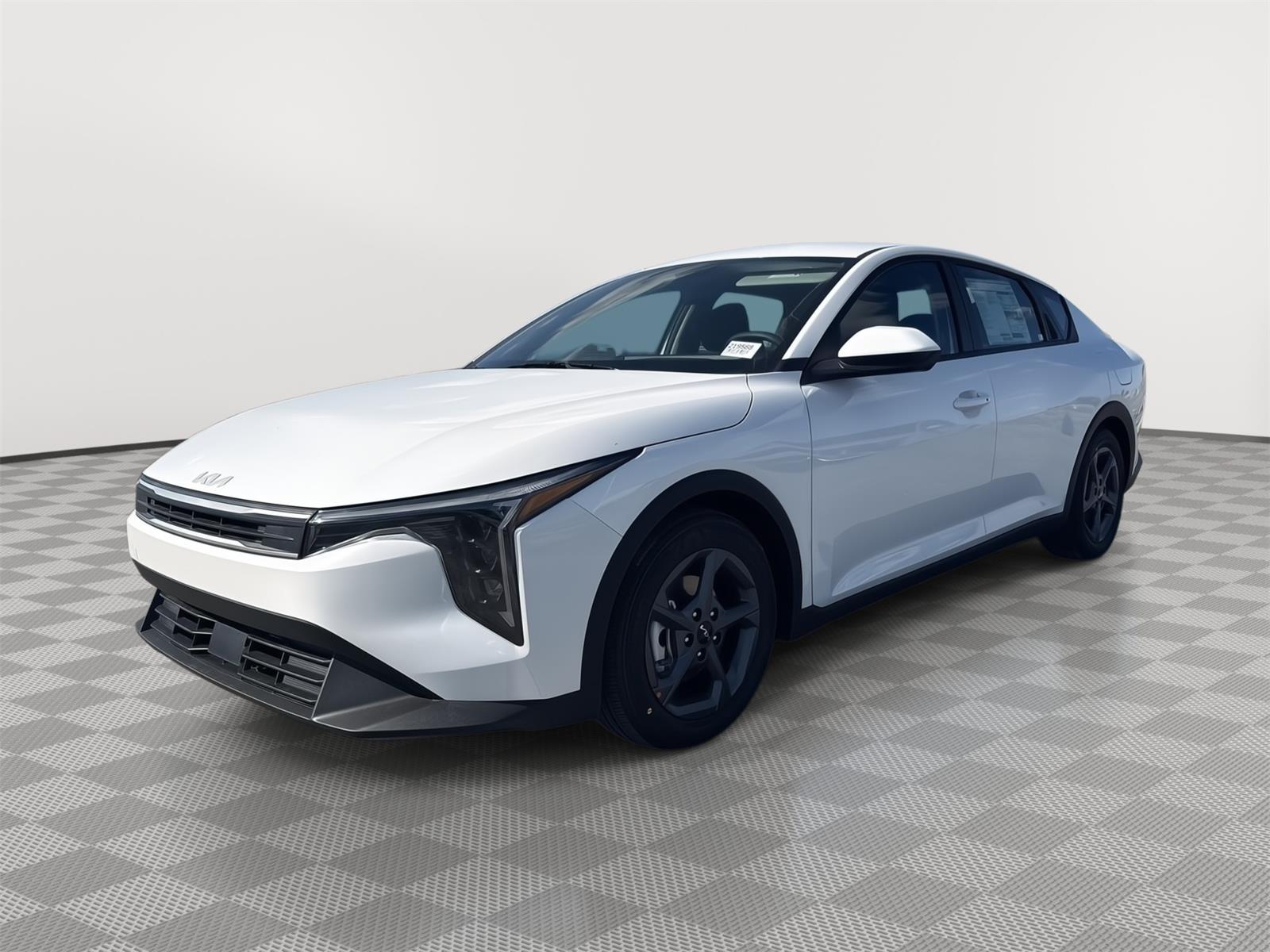 2025 Kia K4 LXS's photo