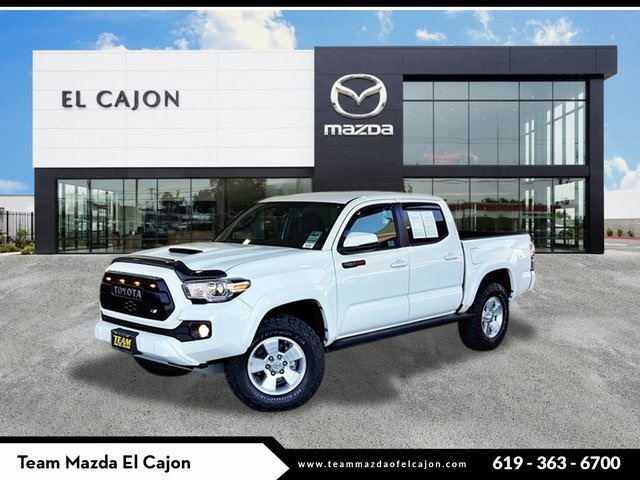 2020 Toyota Tacoma TRD Sport's photo